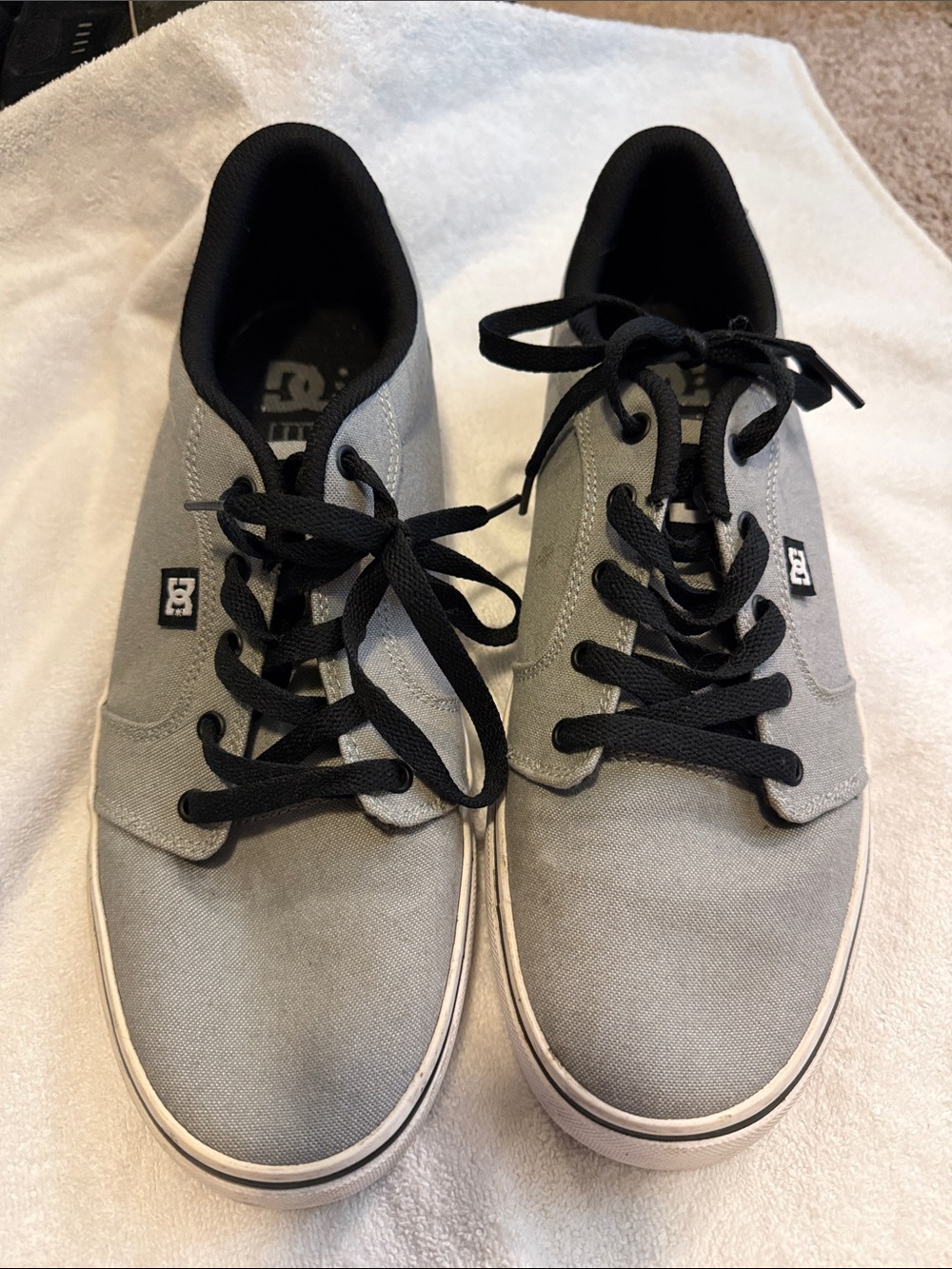 DC Gray Canvas Low-Top Sneakers with Black Accents